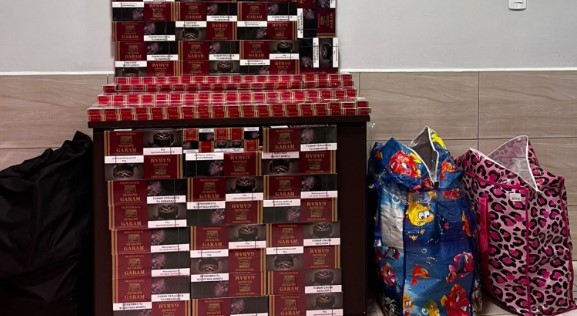 PMRv apreende mais de 800 maços de cigarros e artigos de bazar, no Oeste de SC