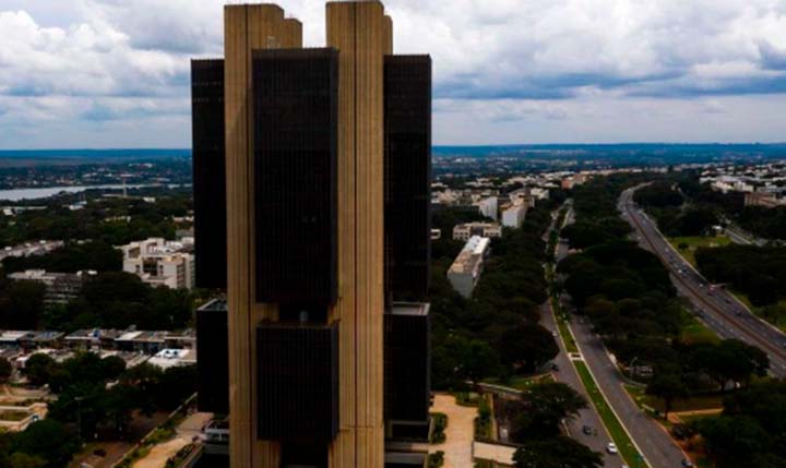Banco Central justifica estouro da meta de inflação pela 2ª vez seguida