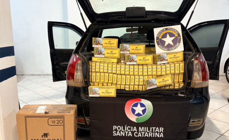 Motorista foge da PMRv e é detido com 8 mil maços de cigarros e vinhos