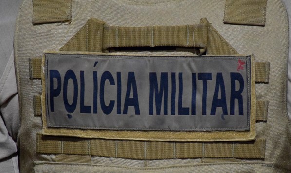 Polícia atende ocorrência de ameaça e dano em caso de violência doméstica