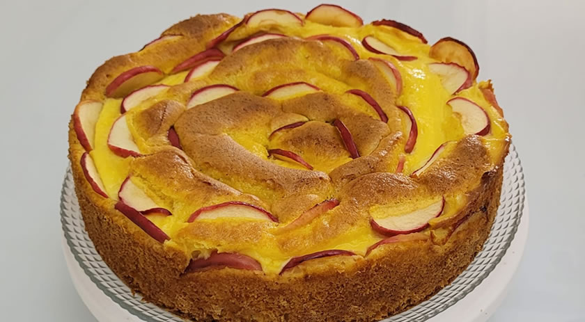 Saiba como preparar bolo de maçã no liquidificador!