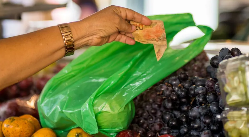 Estado tem a menor taxa de pobreza e extrema pobreza do Brasil