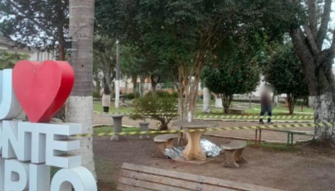 Morador de rua é morto a facadas por adolescente de 15 anos no Oeste