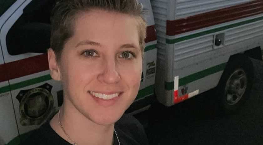 Com quase 1 milhão de seguidores no Tik Tok, auxiliar de médico-legista conquista público falando sobre a profissão