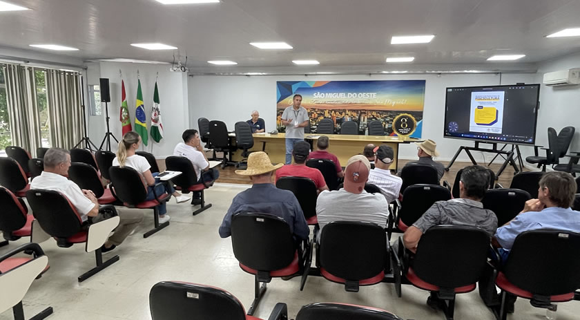 Produtores participam de reunião para fortalecer a piscicultura
