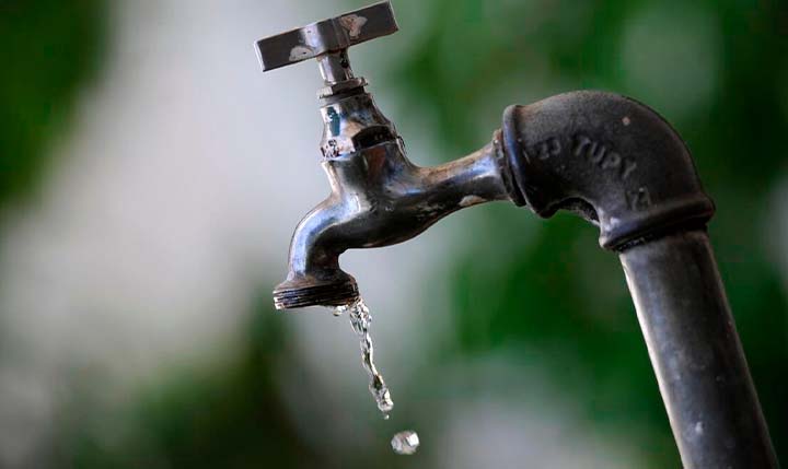 SC tem 28 escolas públicas investigadas por falta de água potável