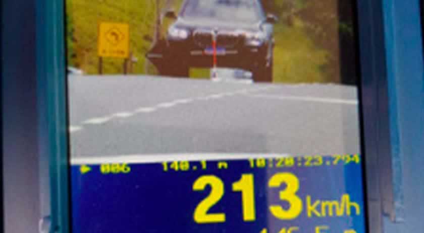 Radar flagra veículo a 213 km/h, a maior velocidade registrada