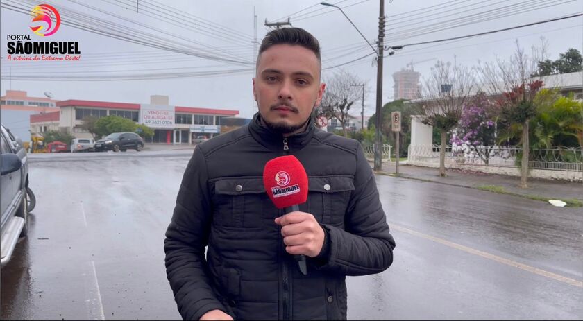 Empresa começa instalação dos semáforos da Willy Barth