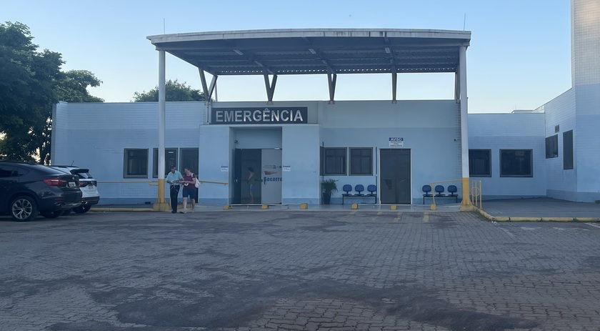 Idoso fica em estado grave após ser atropelado por motocicleta