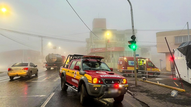 Idosa fica ferida em atropelamento na Willy Barth