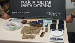 PM prende cinco por tráfico de drogas