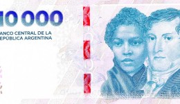 Com alta inflação, Argentina coloca em circulação nova nota de 10 mil pesos