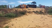 Tombamento de carreta é registrado na SC-163 em São João do Oeste