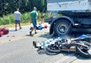 Violenta colisão entre motos e carreta deixa duas pessoas mortas em Santa Catarina