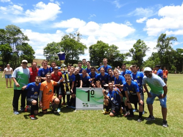 Clube Atlético Montese conquista o título de campeão do Comunitário