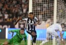 Botafogo goleia o Juventude no Nilton Santos e entra no G-4 do Brasileirão